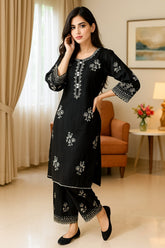 Golden Petals – Black 2PCS Elegance Edition